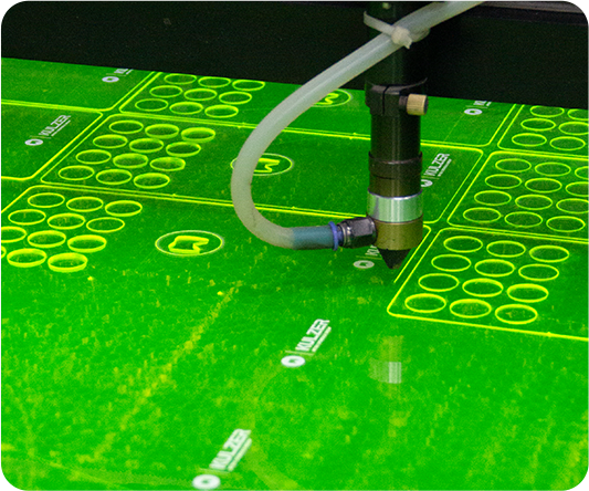 Corte e gravação Laser